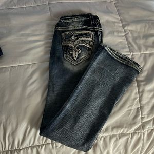 Women's bootcut rock revival jeans. worn 3 times.